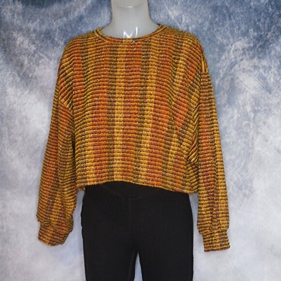 ZARA Cropped Sweater for Fall with Metallic Sparkle - Balloon Sleeves! - Picture 3 of 9